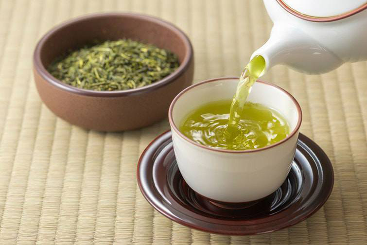 Green Tea- teas that both nourish internal organs, prevent cancer 