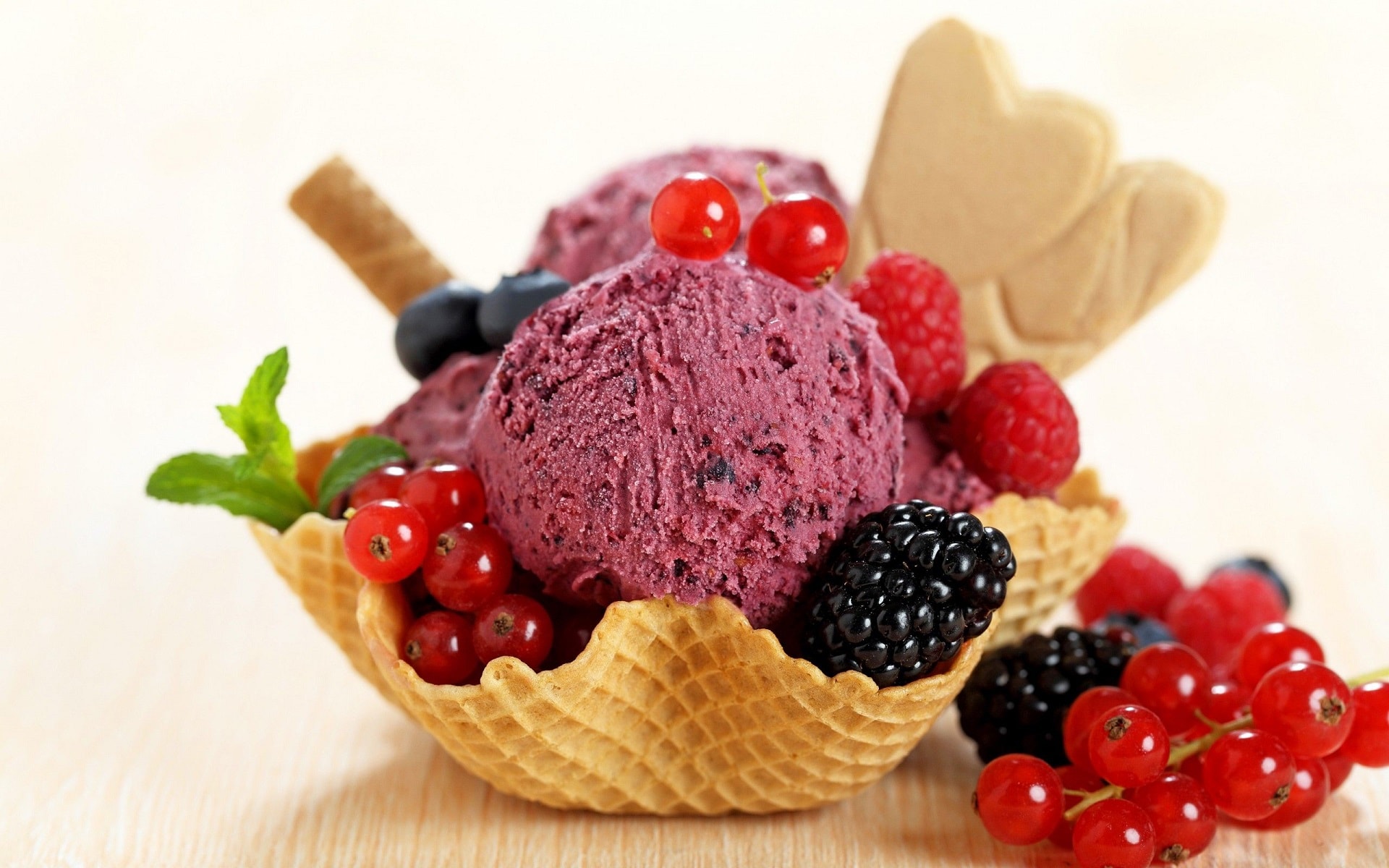 Cream - foods to avoid in weight loss