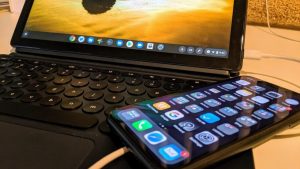 How to connect iPhone to chromebook
